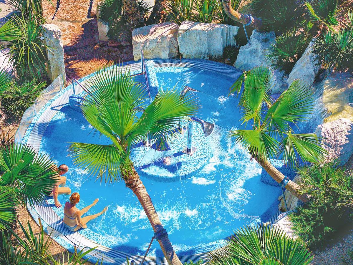 Portofelice Camping Village ايراكليا ماري المظهر الخارجي الصورة